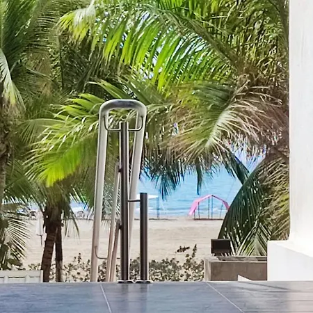 Di Primera Línea De Playa Apartamento Cartagena