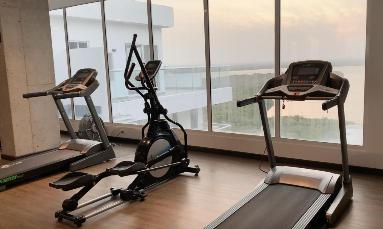 Di Primera Linea De Playa Apartment *